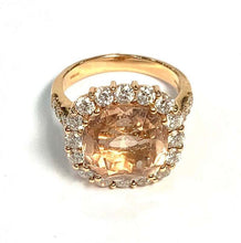 Load image into Gallery viewer, Rose Gold Morganite and Diamond Cluster Ring
