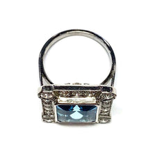 Load image into Gallery viewer, 18 Carat White Gold Art Deco Aquamarine and Diamond Ring
